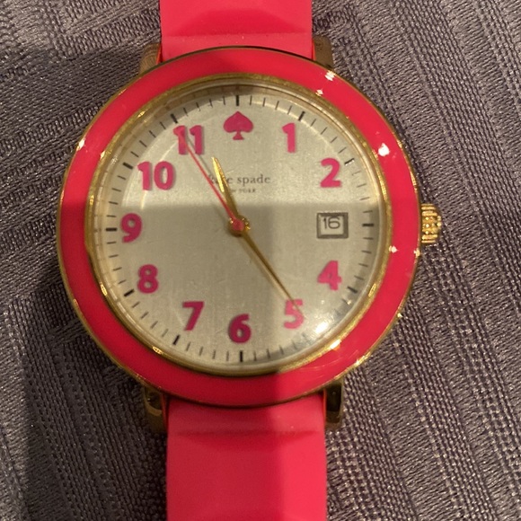 Pink Kate Spade watch - Picture 5 of 6